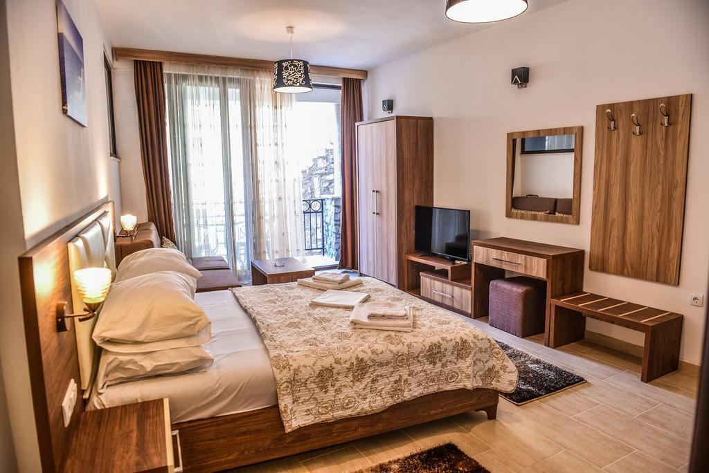 Apartments Timoni Ulcinj Kültér fotó