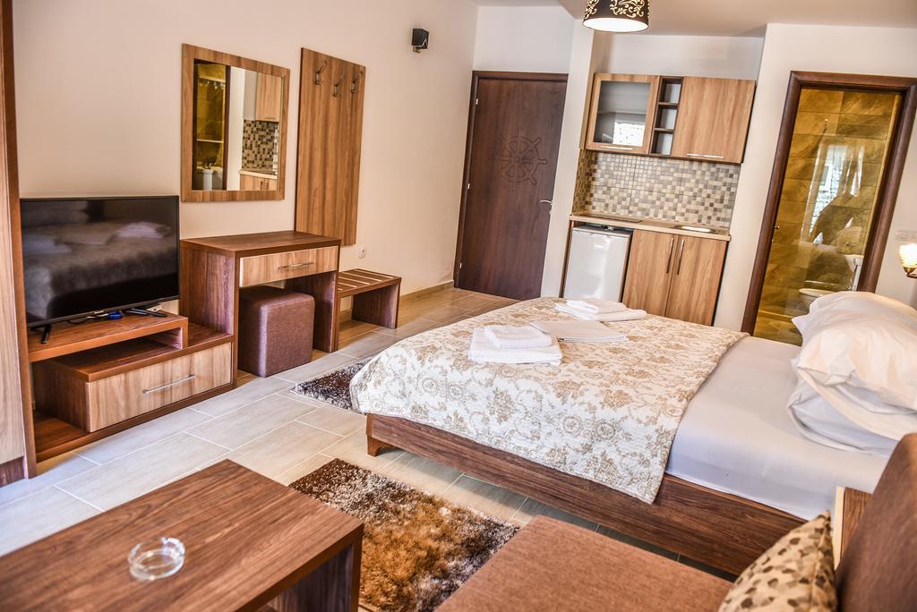 Apartments Timoni Ulcinj Kültér fotó