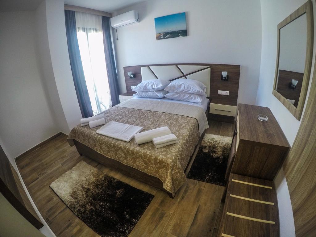 Apartments Timoni Ulcinj Kültér fotó